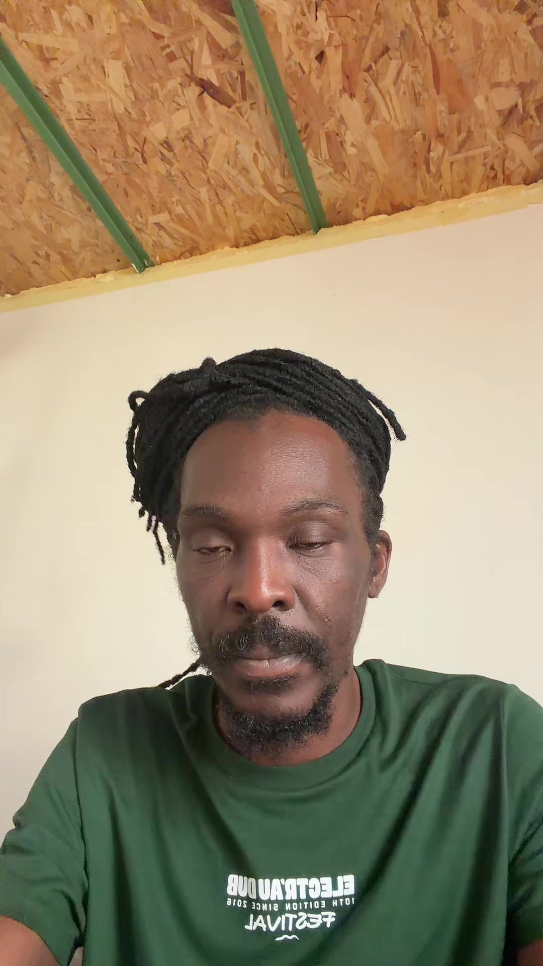 @Anthonyb