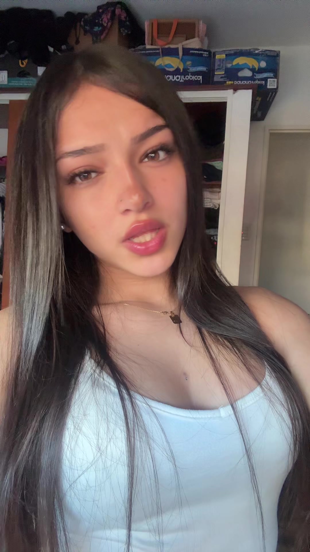@♛