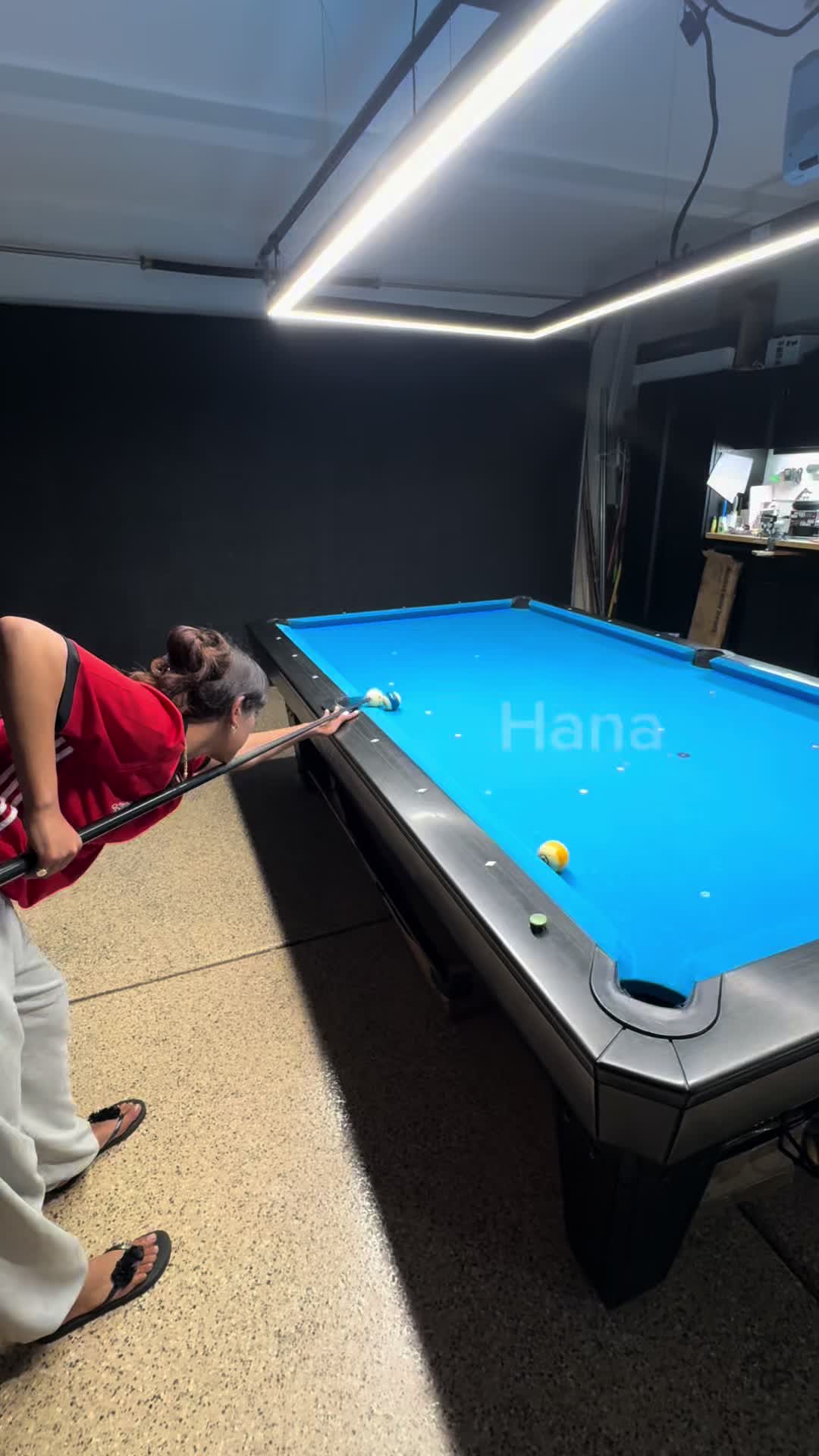 @Hana