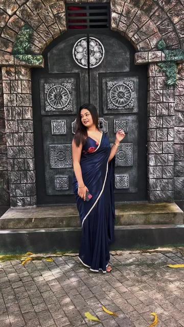 @Dinithi | නිම්නාවි 🌹