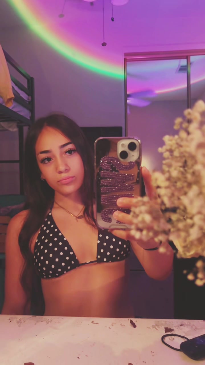 @️