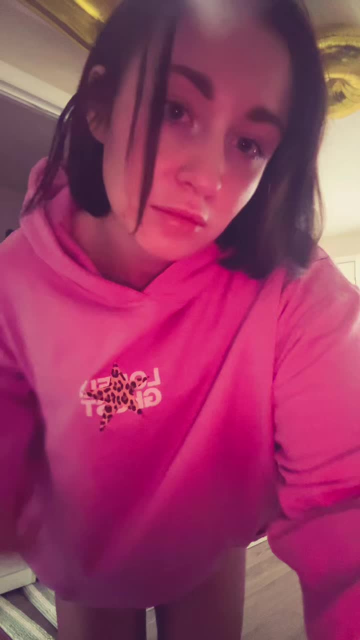 @pinkglitterprincess18