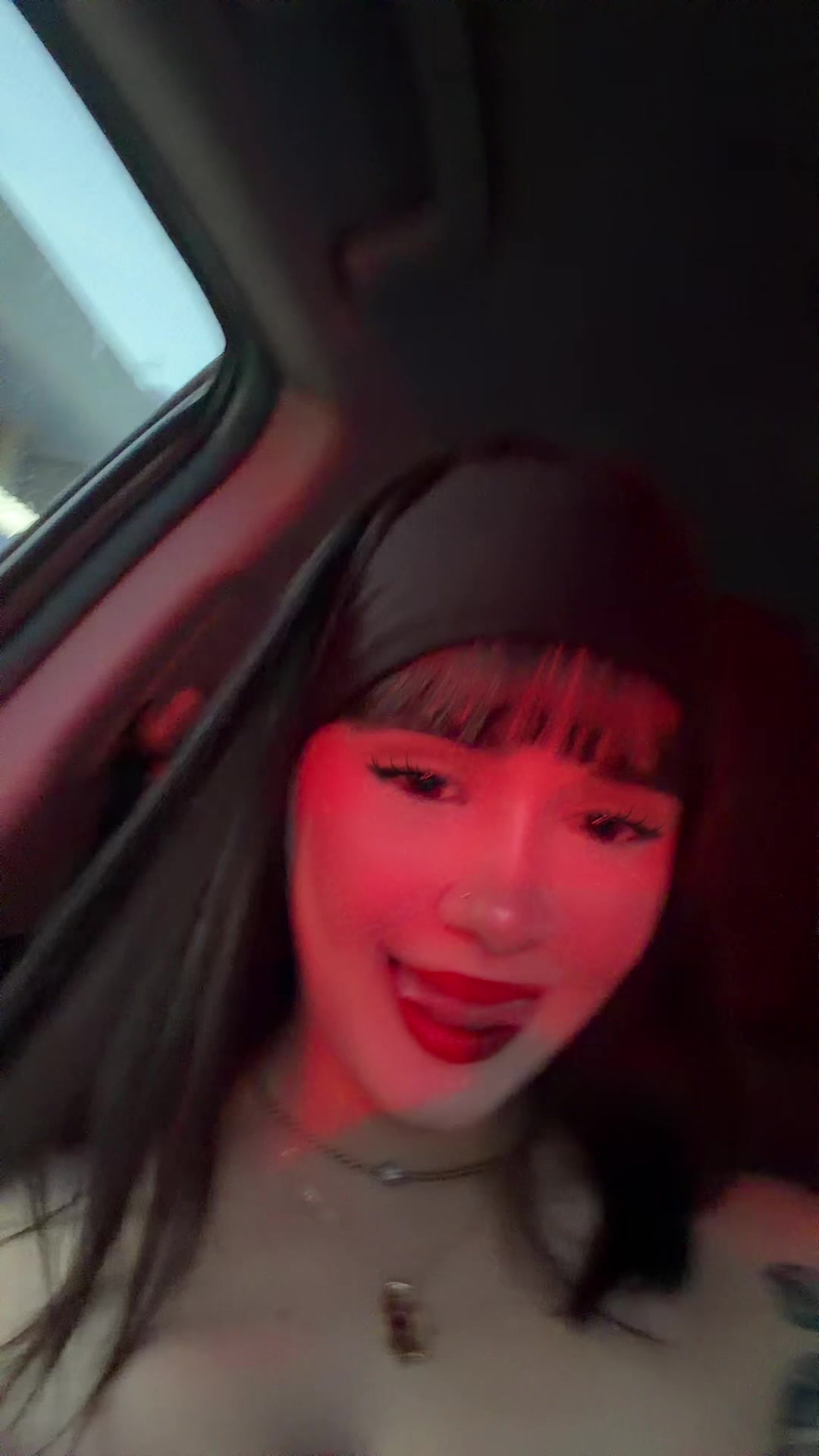 @444💋