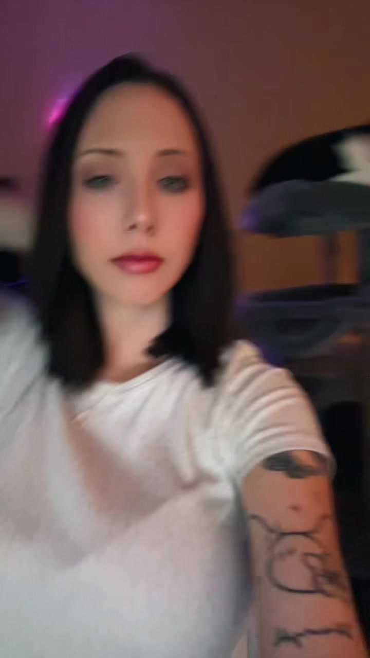 @Jos
