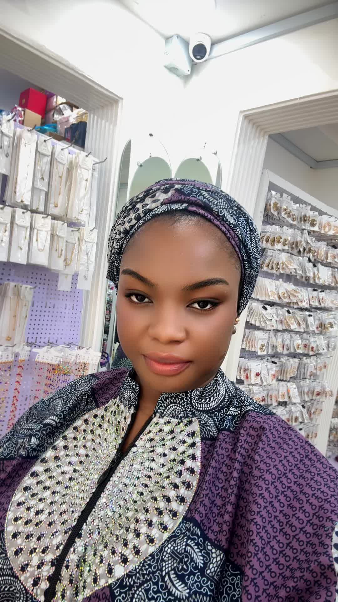 @Mardiathfashion