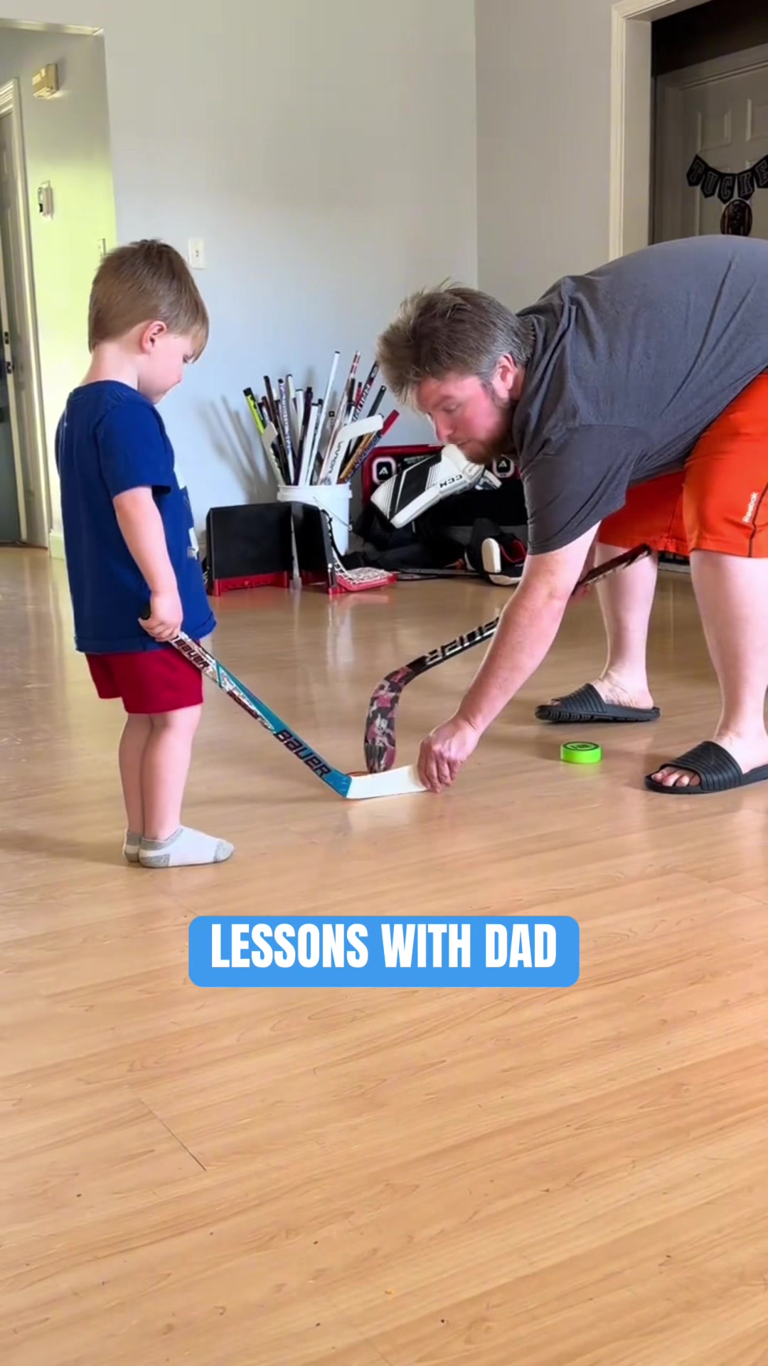 @Bauer Hockey