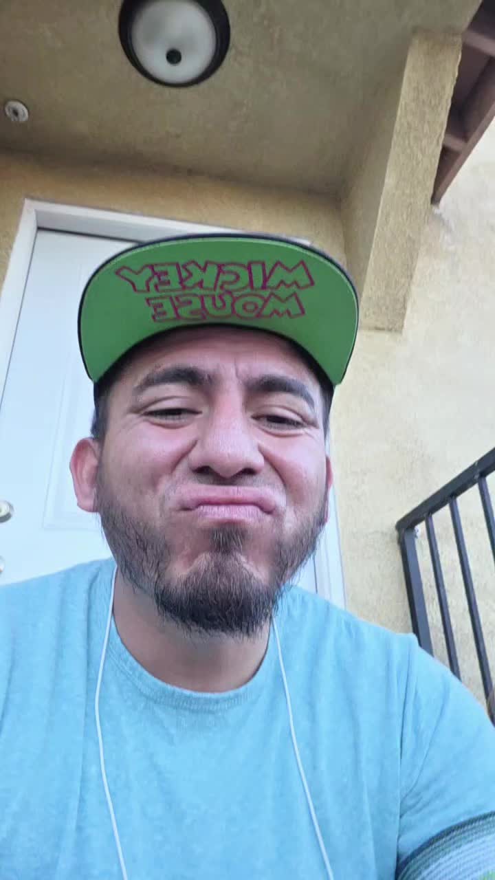 @Demix Stevez