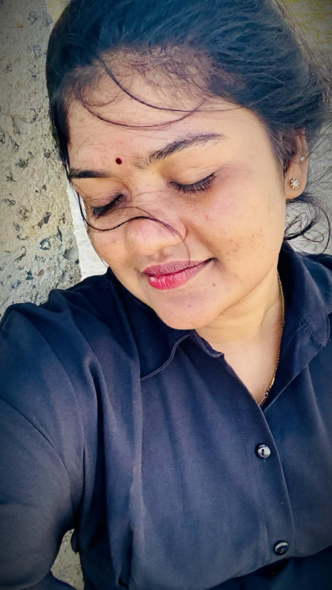 @நிஷா..