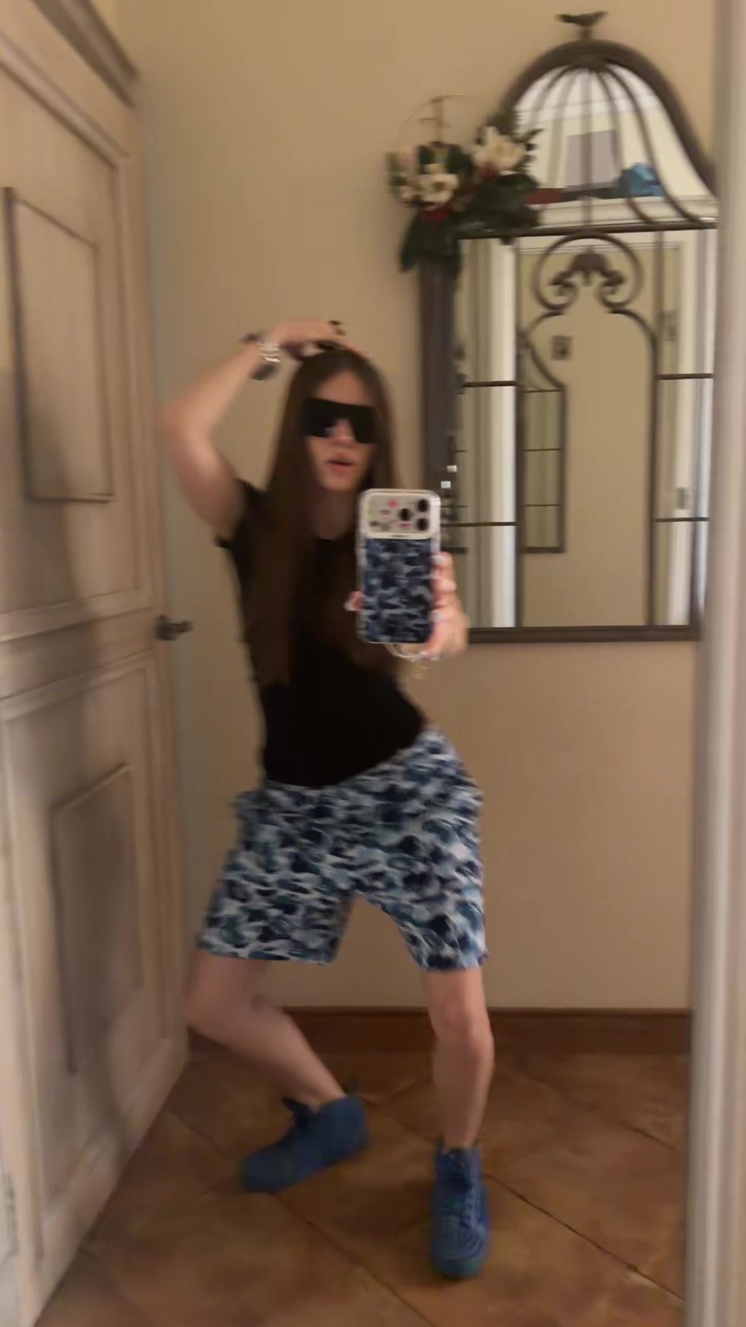 @monclershagirll