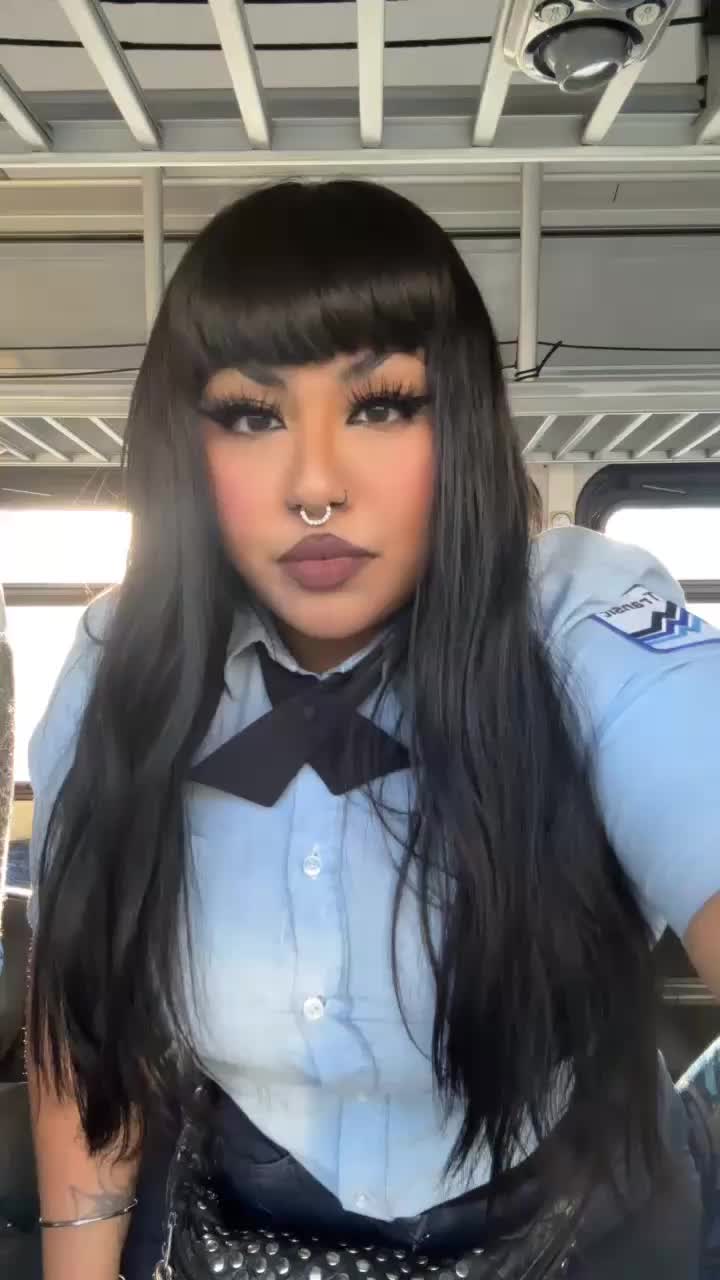 @_Monique_Antoinette_