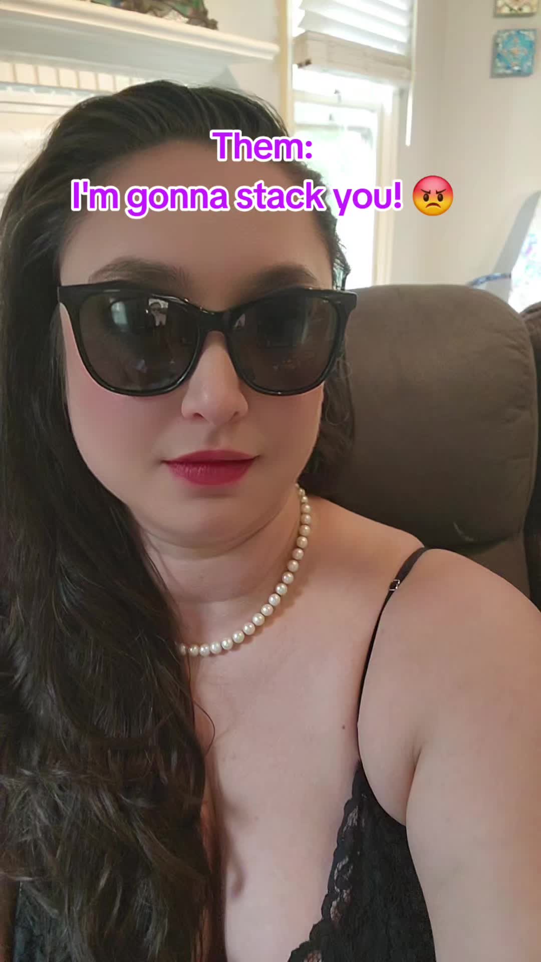 @PokerWithSara