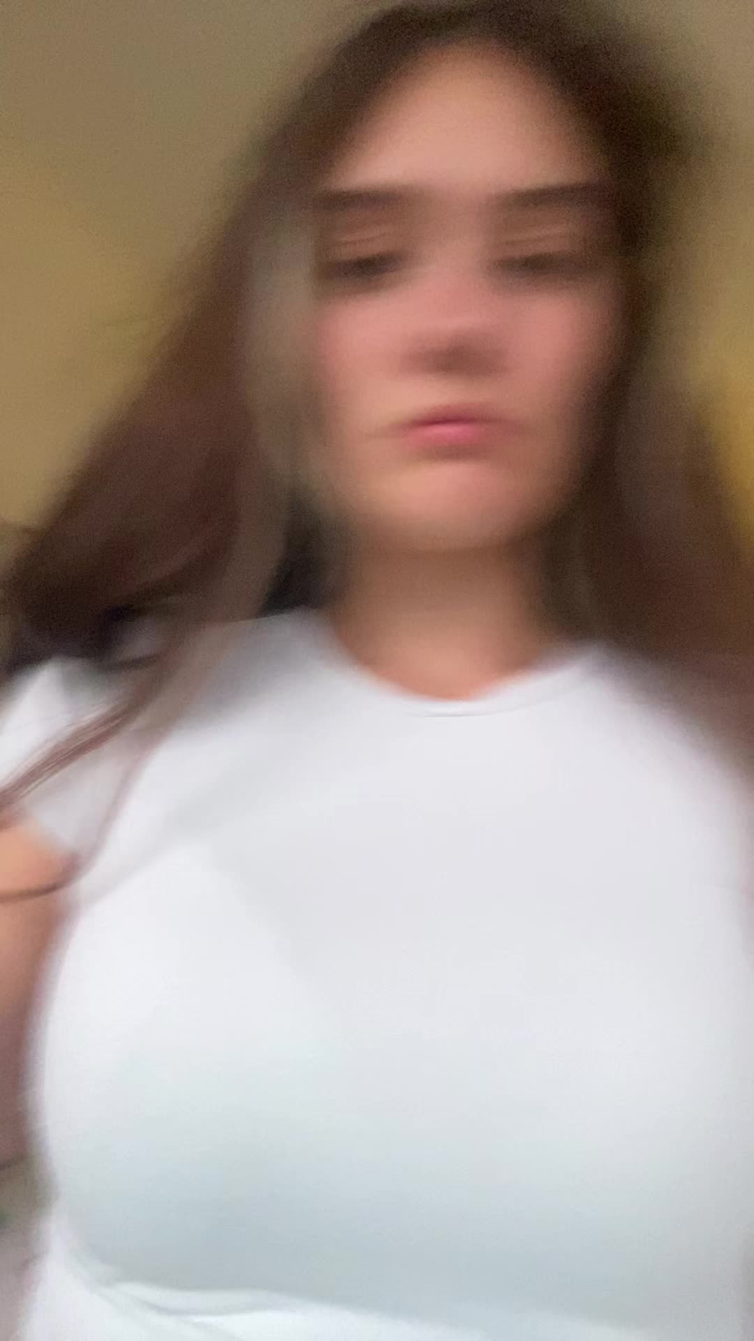 @randomstuffwithvera