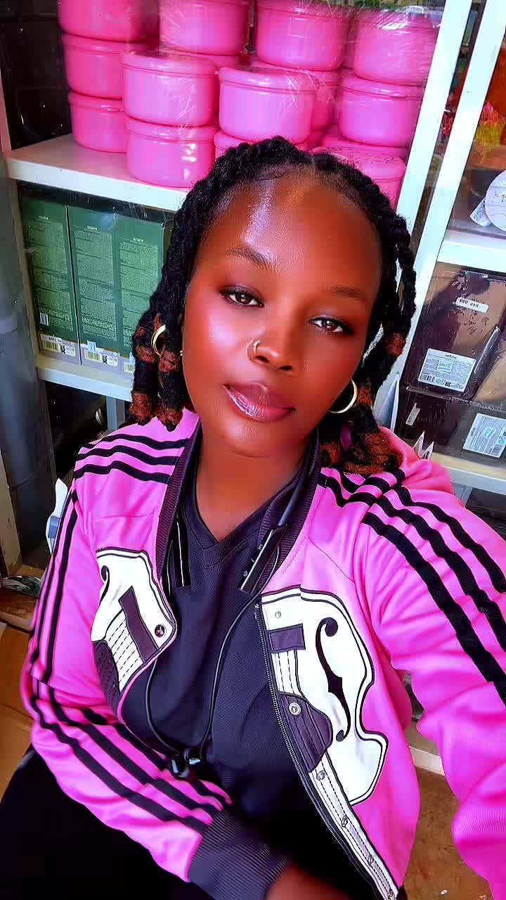 @Carol Wawira