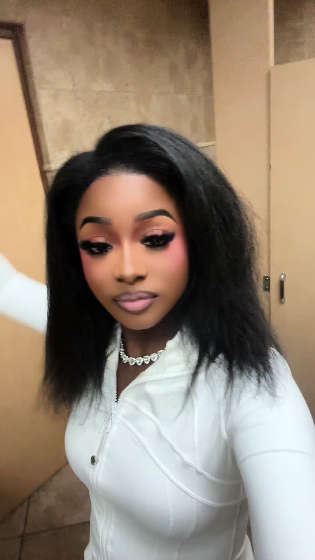 @KYLA