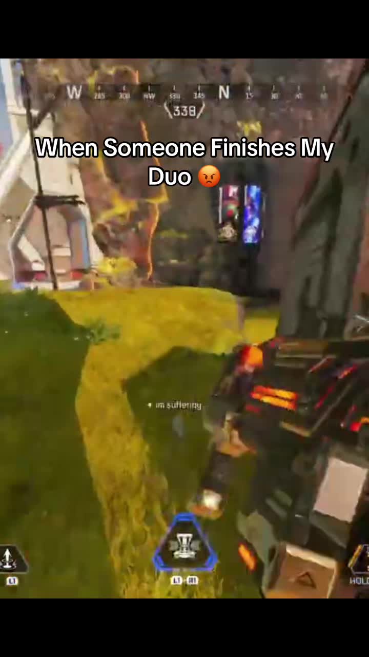 @⃟