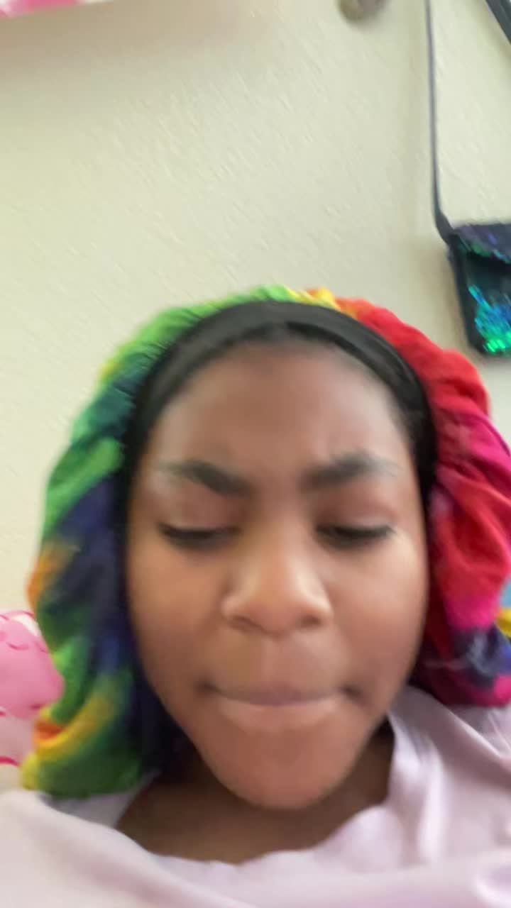 @ChelleyB0SS