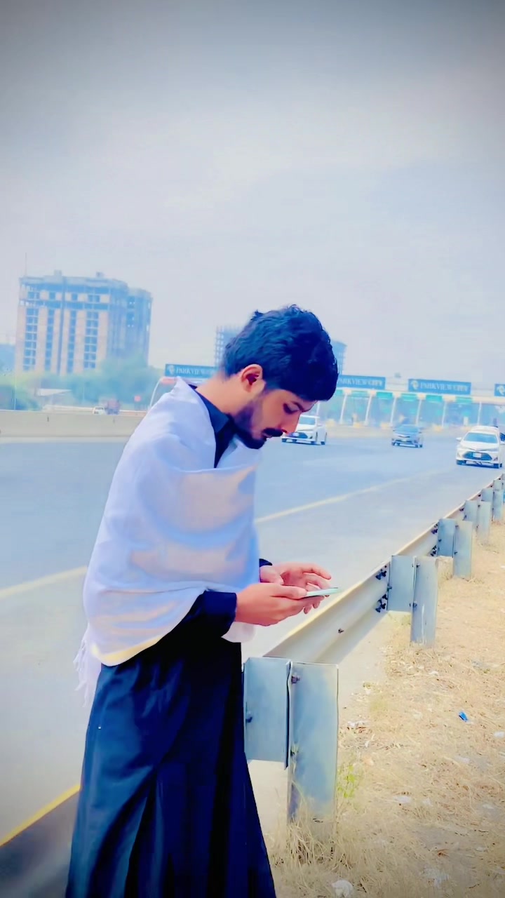 @𝐌𝐚𝐥𝐢𝐤 𝐒𝐡𝐞𝐫𝐢..... 💫