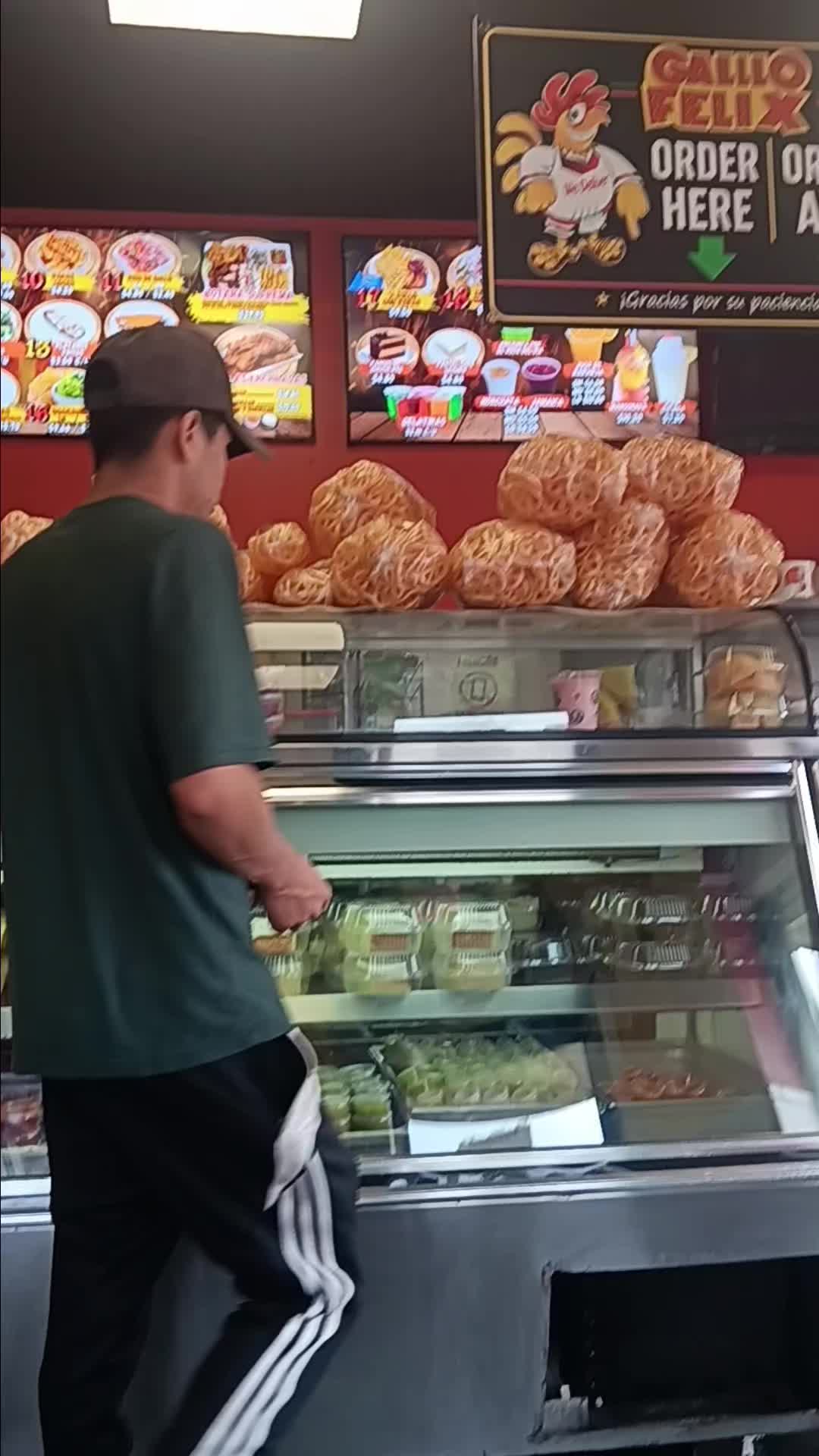 @El pollo Mexicano construcción