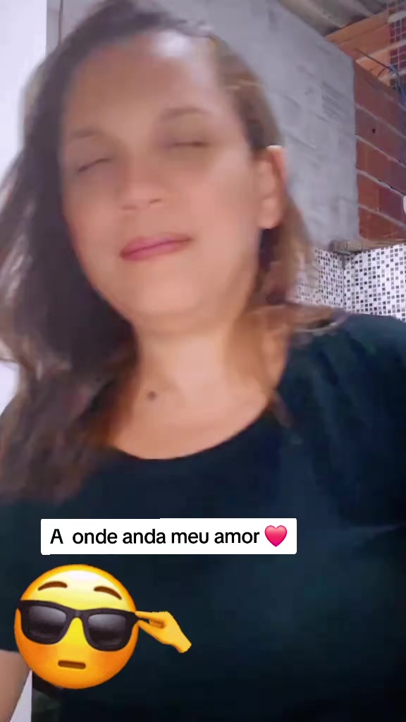 @Lilifeliz