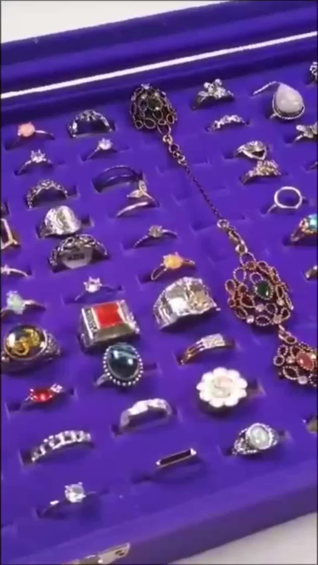 @Jessica Jewels