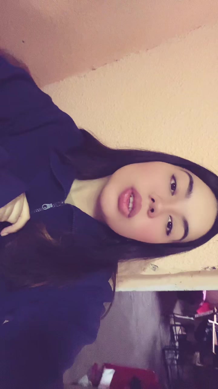 @Brisila Baz