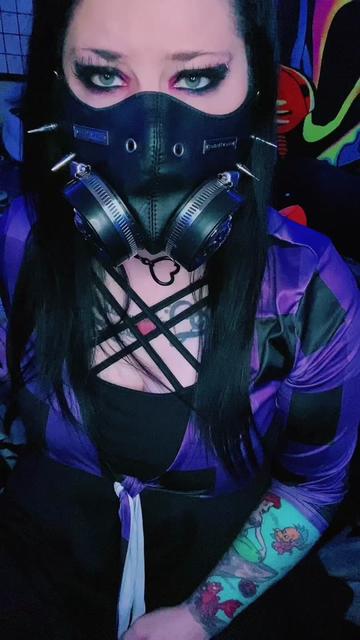 @Little Demon 😈