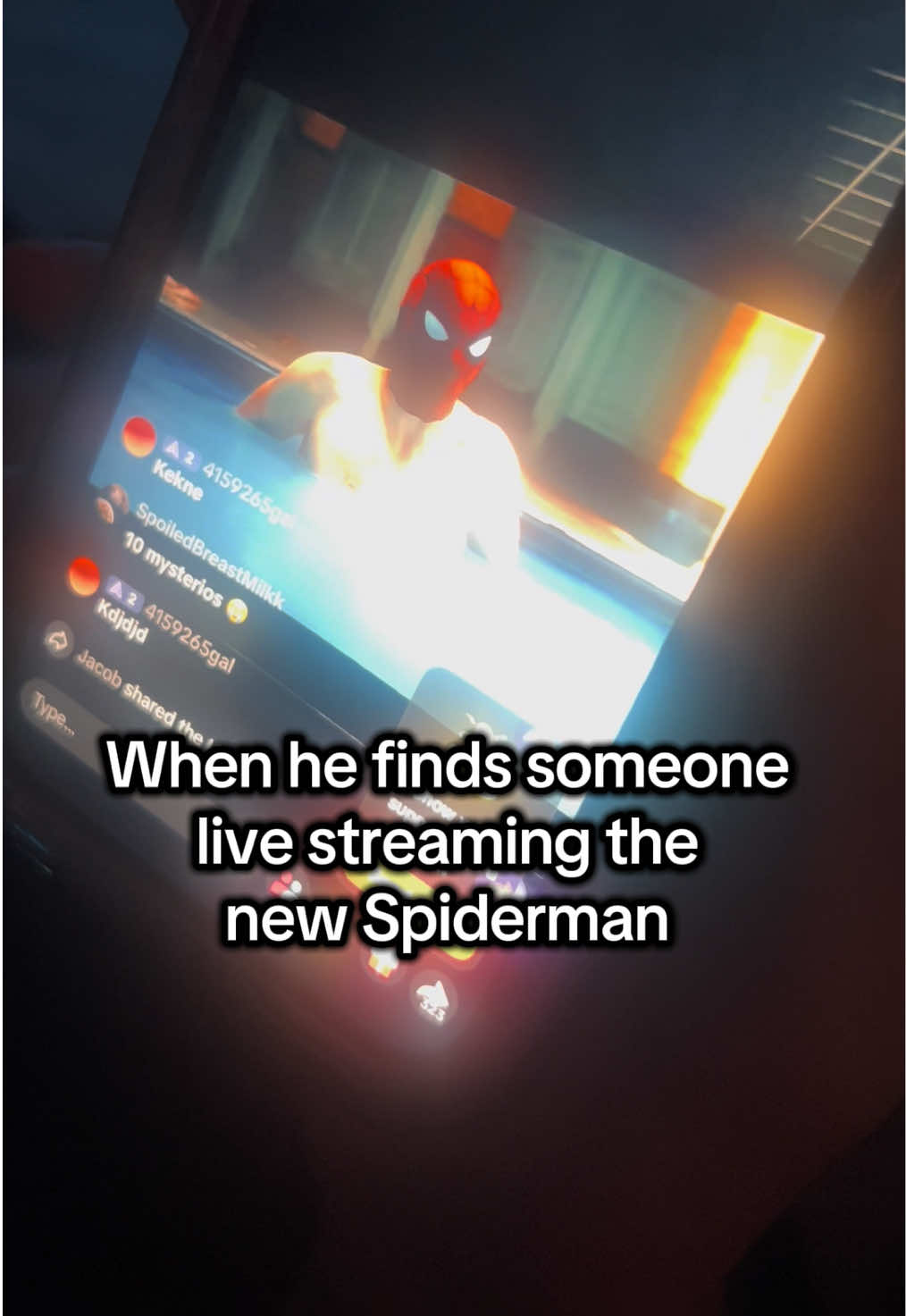 @👻