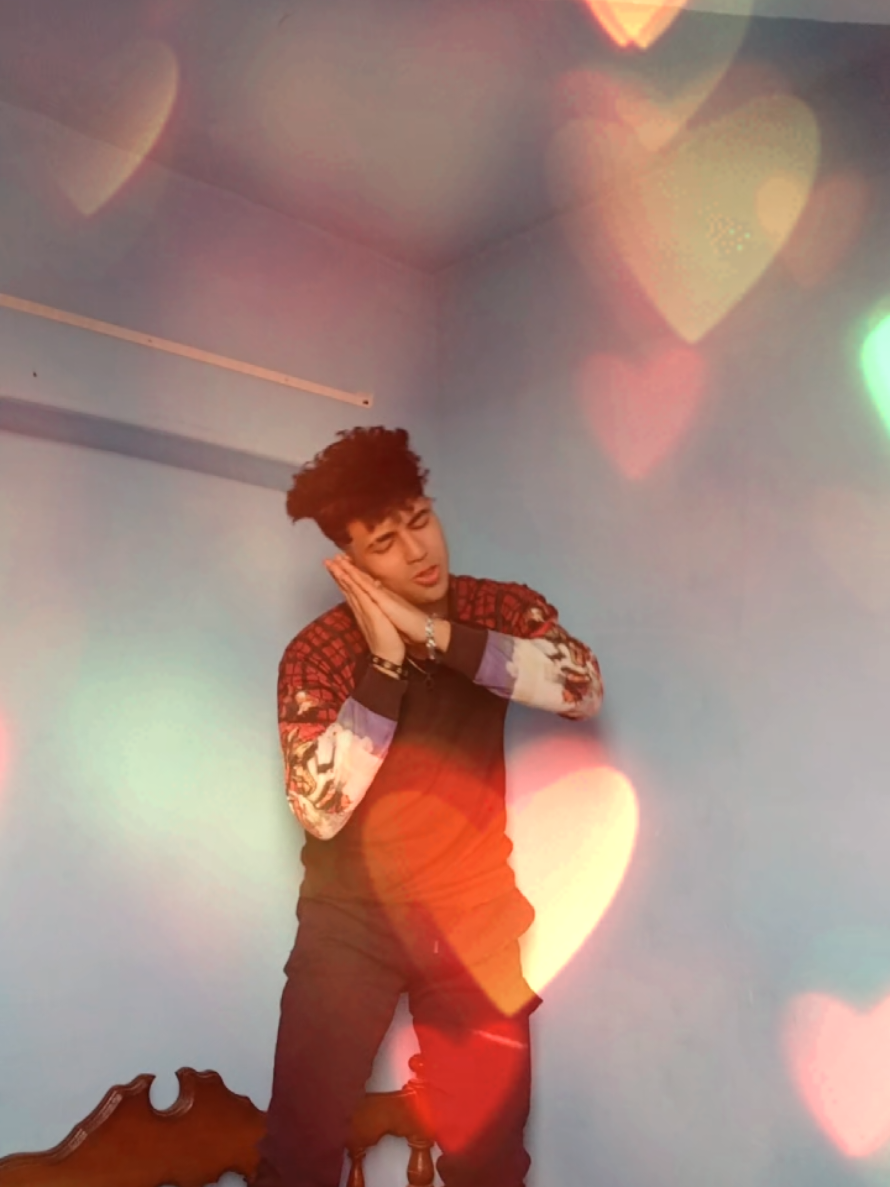 @♔🔥𓆩𝑵𝑶𝑼𝑹 メ 𝑲𝑰𝑵𝑮𓆪🔥♔