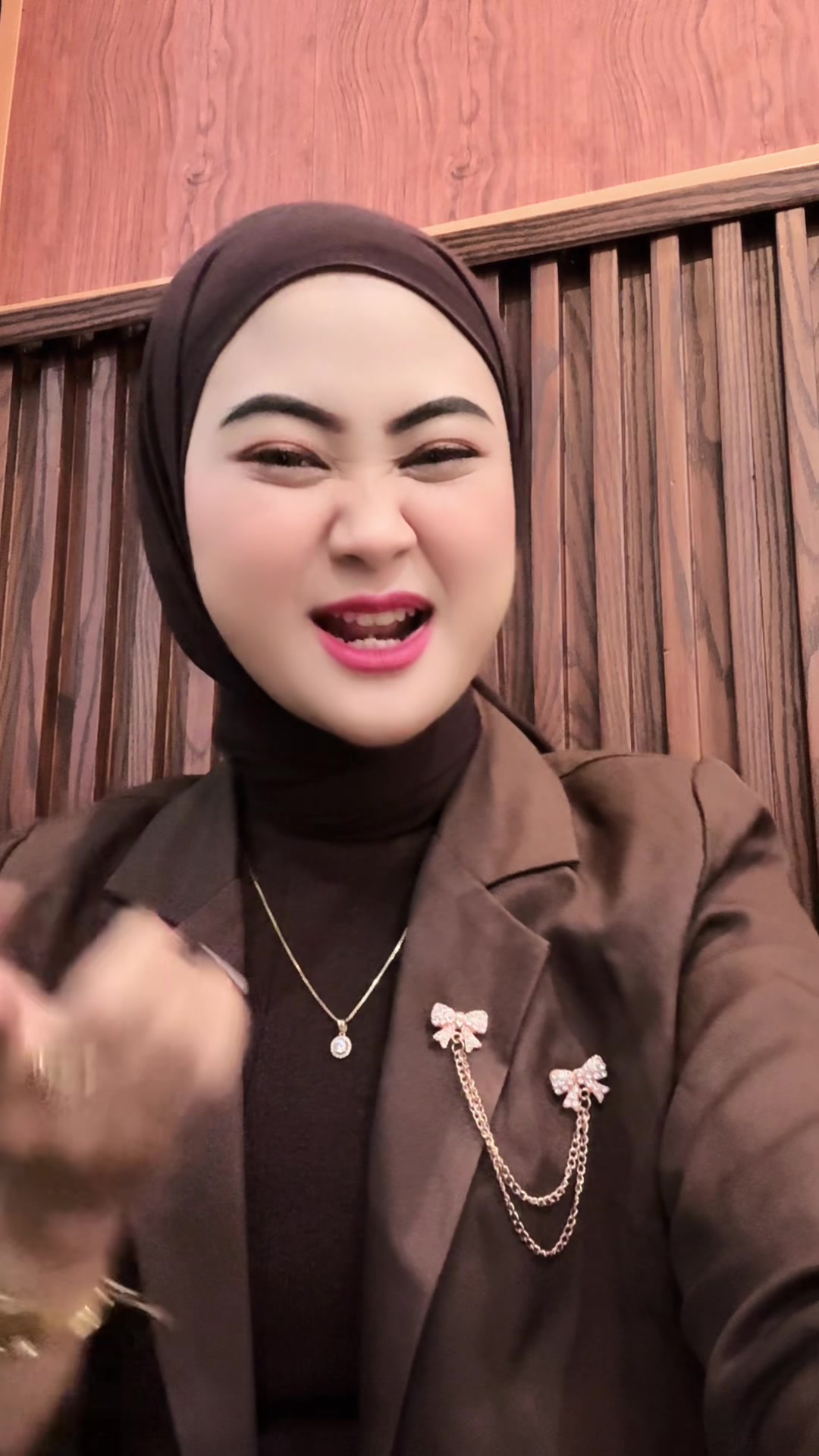 @Pii.