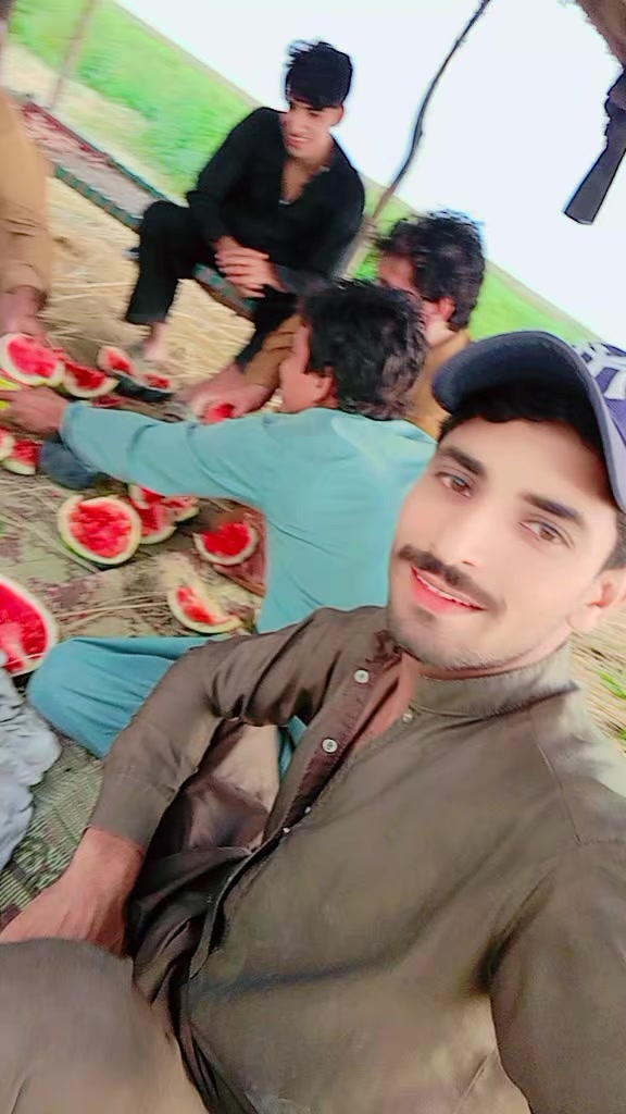 @Hasnain Dad๐๐๐ด๐ง๐ซ๐จ๐ฉ๐ง