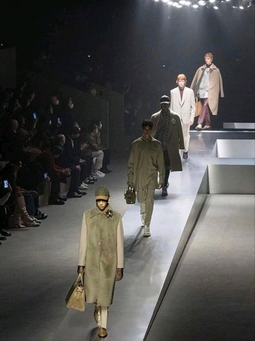 @𝙈𝙊𝙂𝙂𝙀𝙍🪽