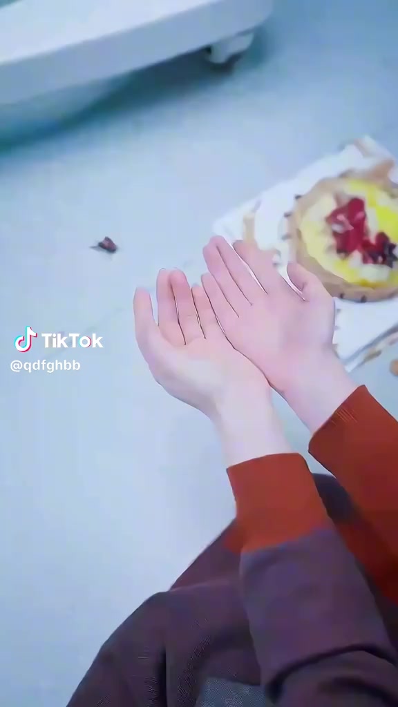 @๐๐ท๐ญ๐ป๐ฎ๐ผ