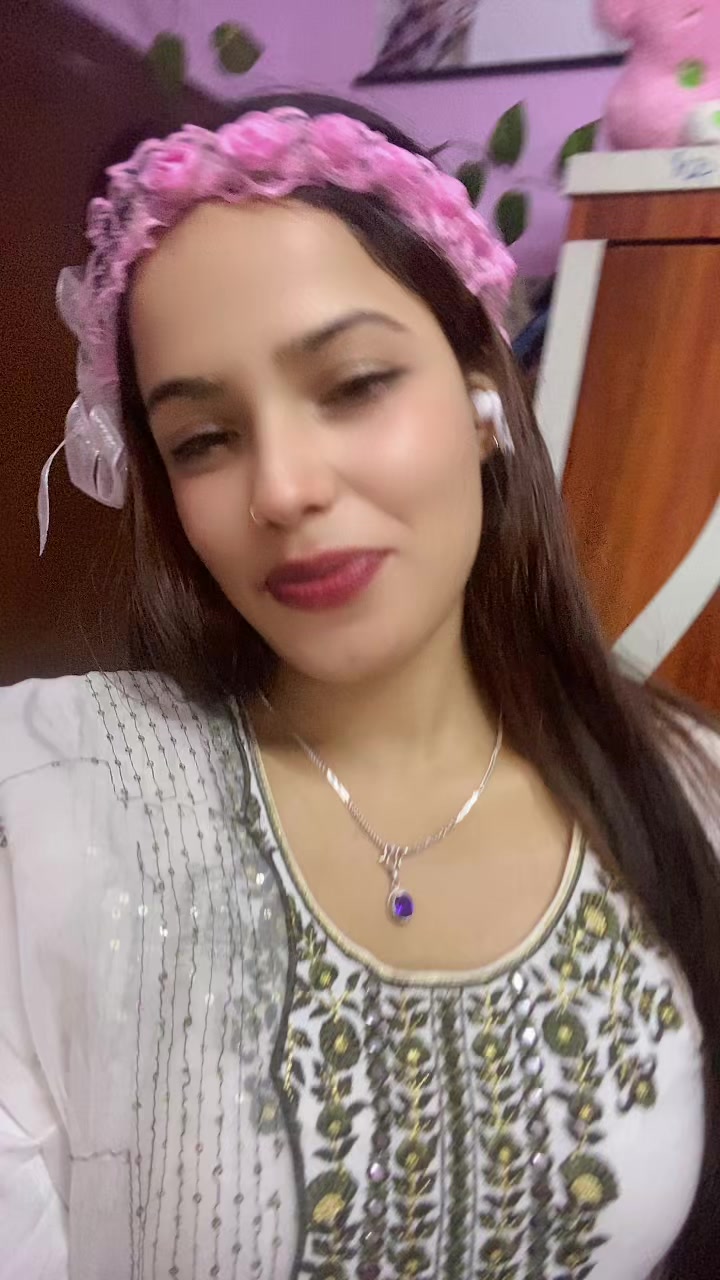 @Baby ❤️ ydv🥰