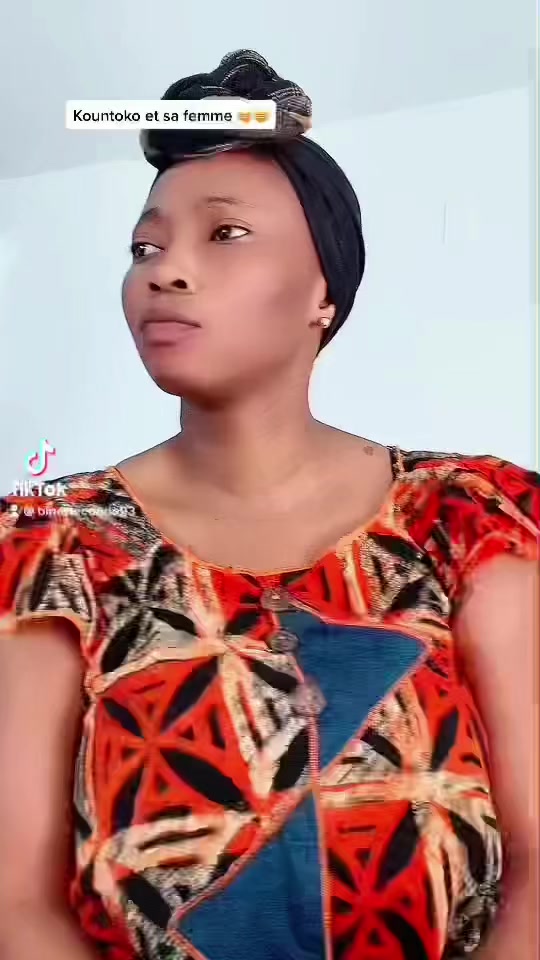 @🇨🇦Africaine et Belle