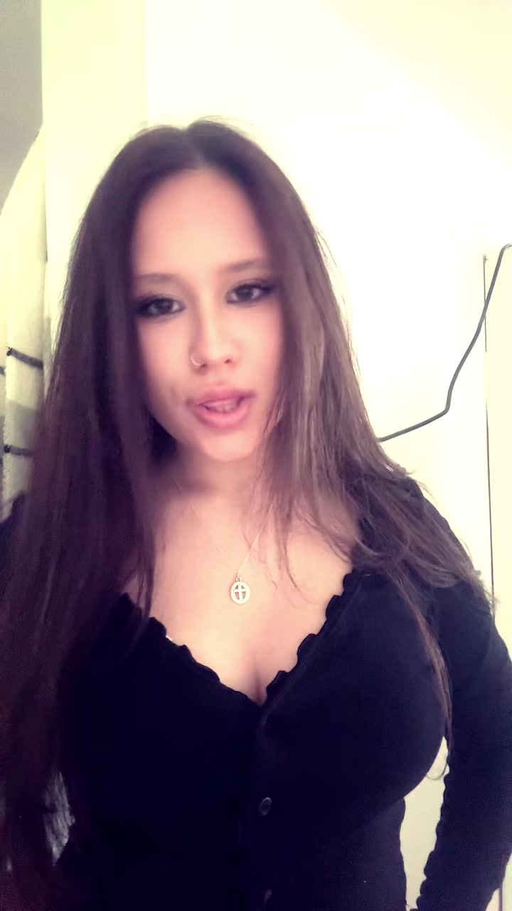 @♱