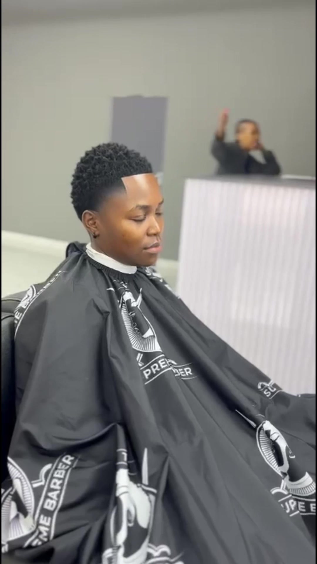 @TheSupremeBarber_