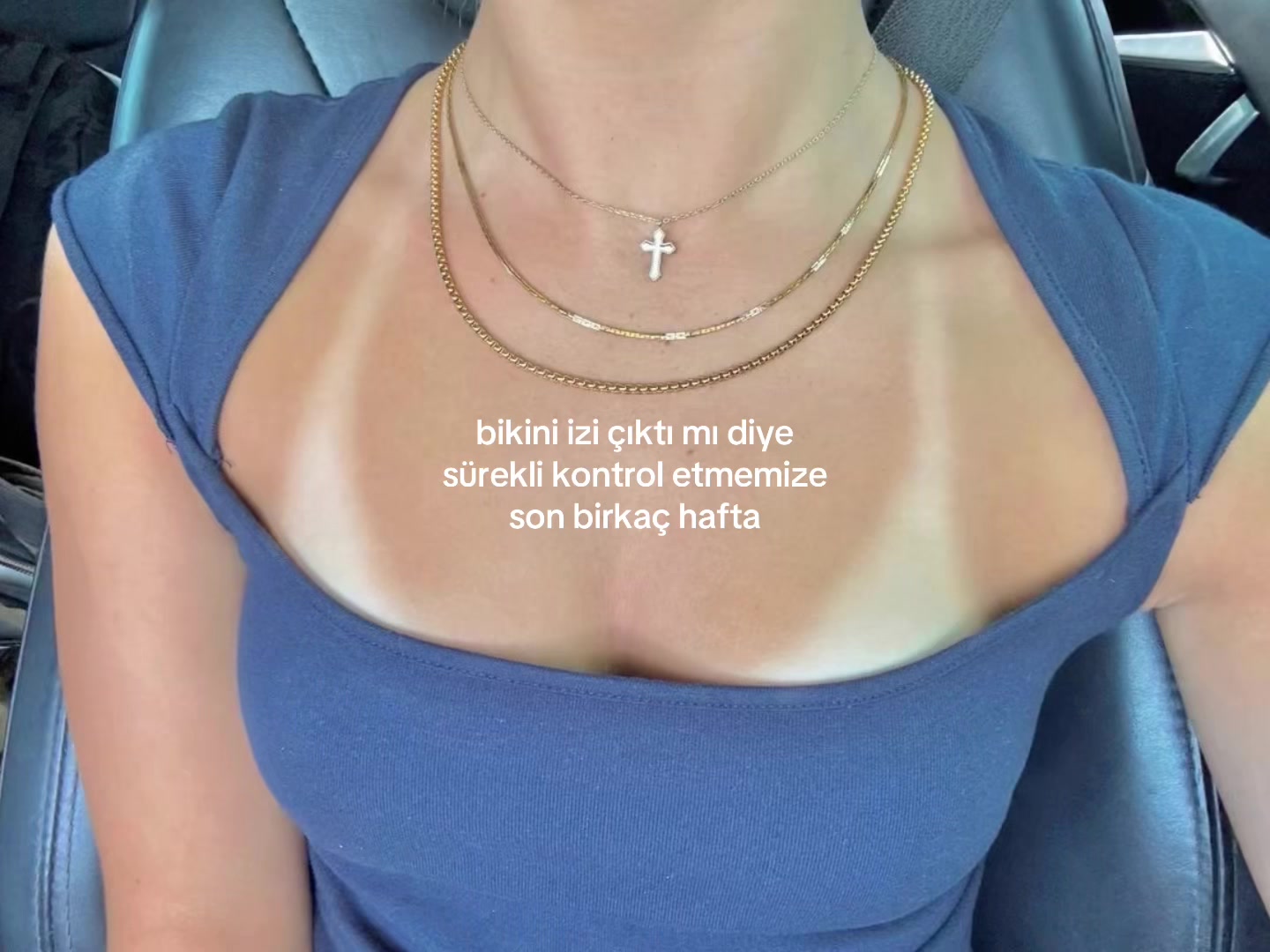 @𝒩