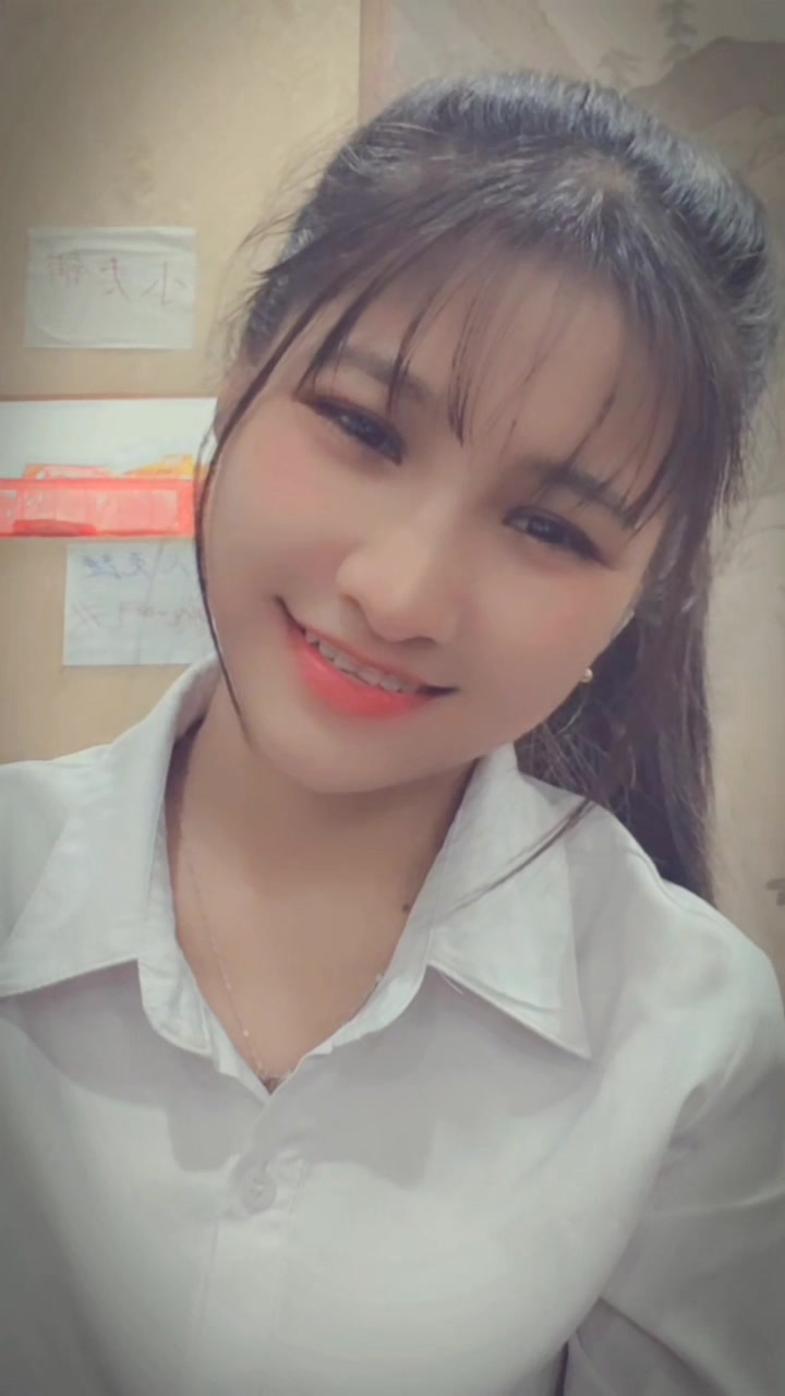 @☘️Phyu Lay Nwe☘️