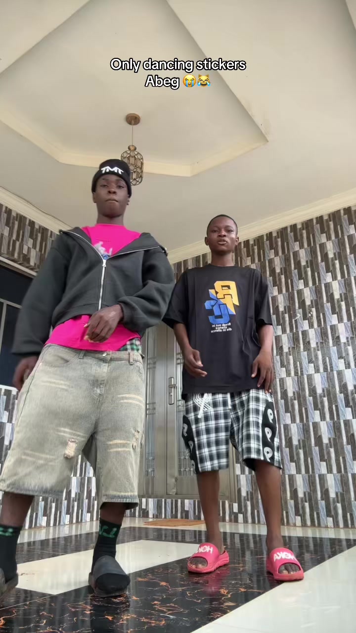 @𝐏𝐎𝐏 𝐁𝐎𝐈🦇