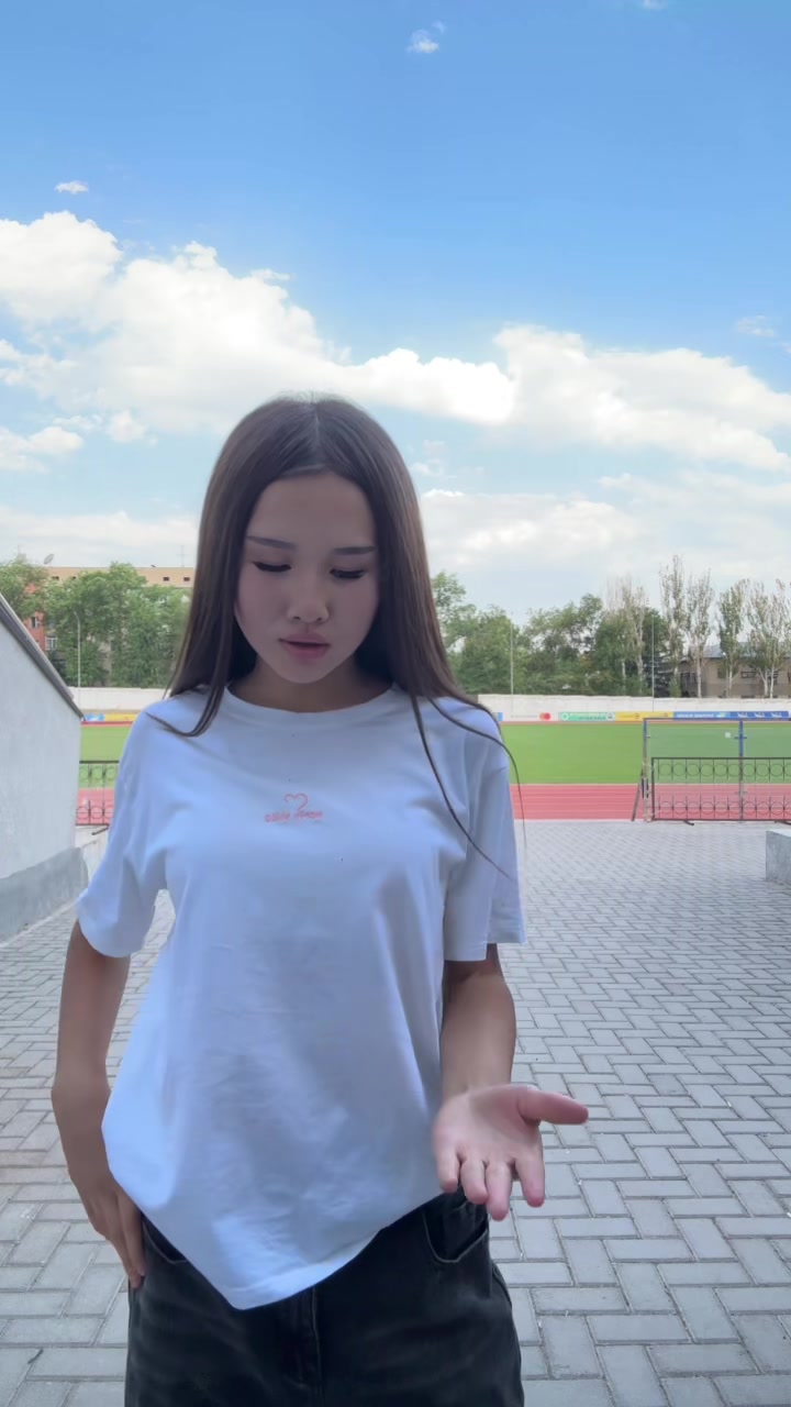 @๐ ๐ฆ ๐ข ๐ง ๐จ ๐ซ ๐ข ๐ฌ