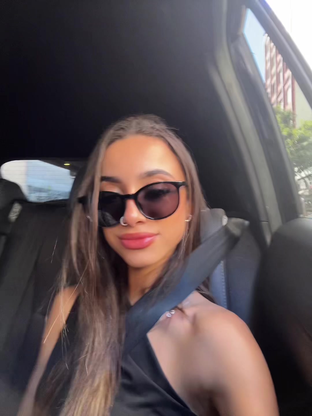@bb.
