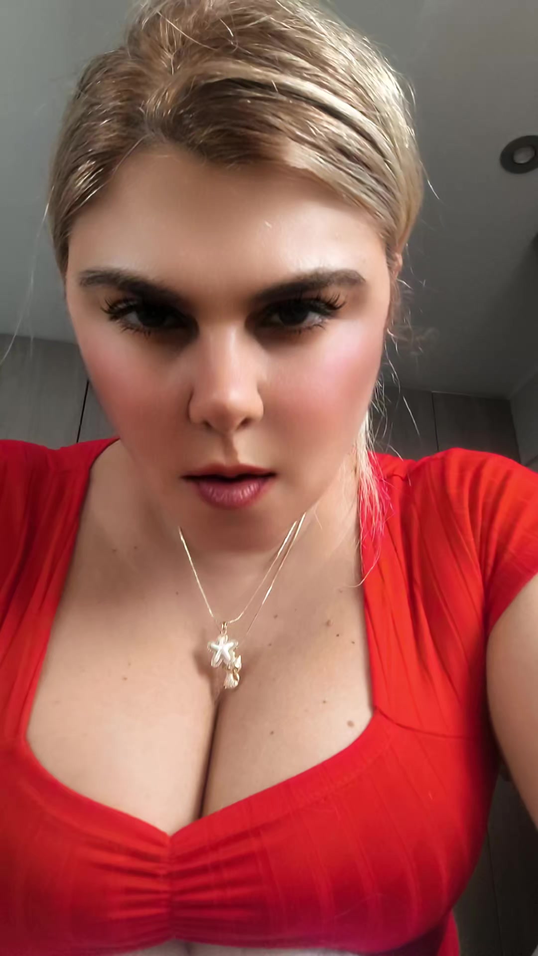 @Claudia Abusada