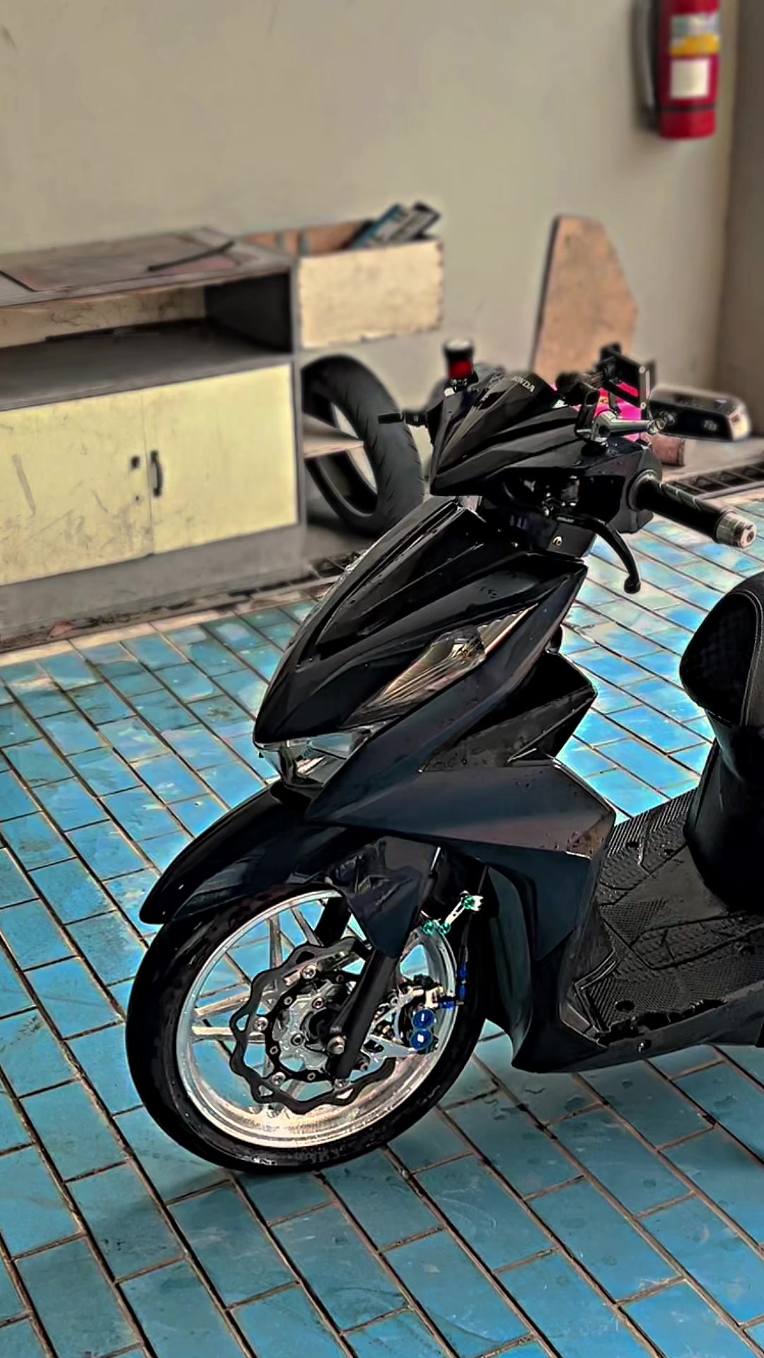 @Ajura Beast