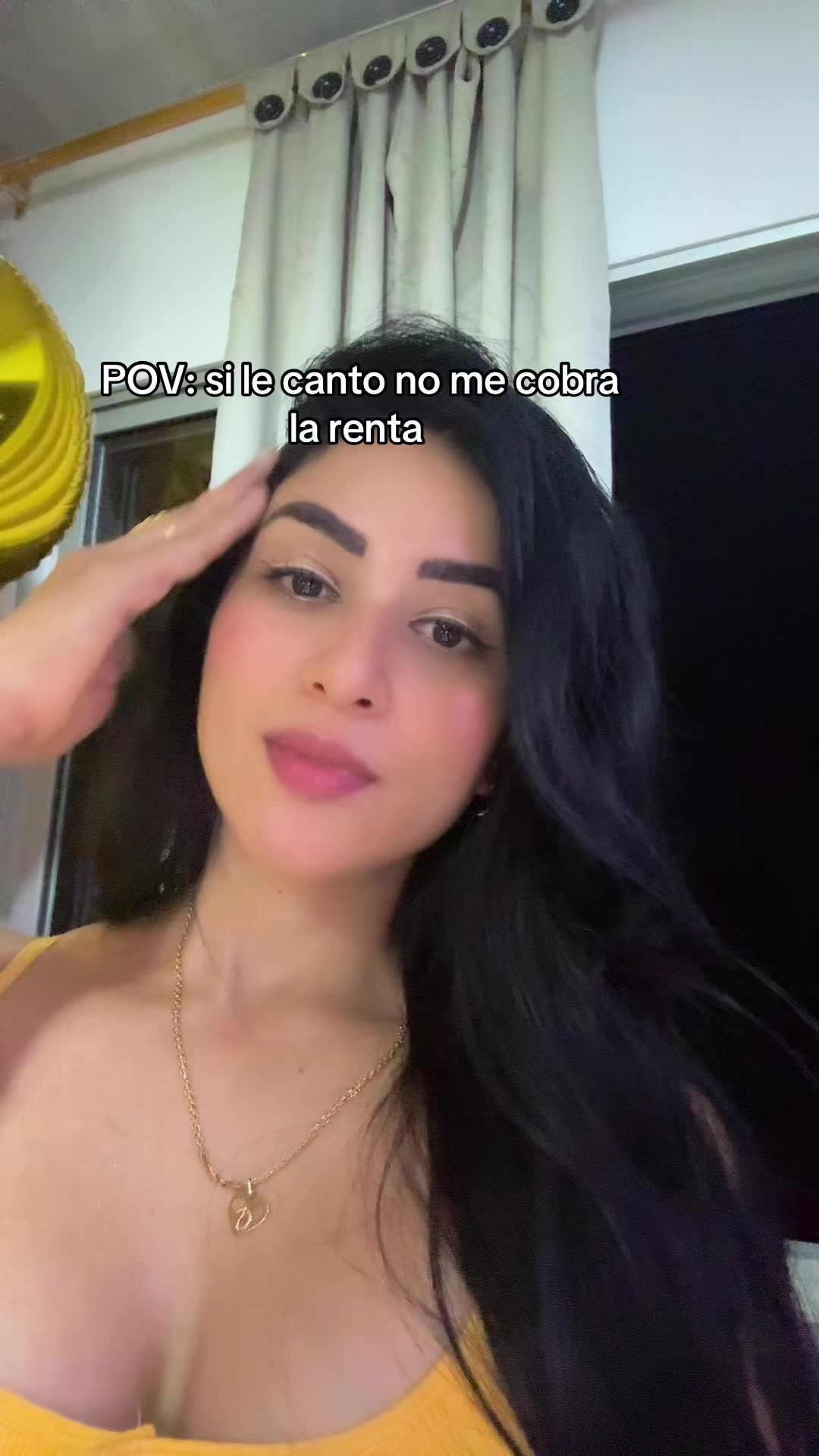 @Rocio- te Sigue
