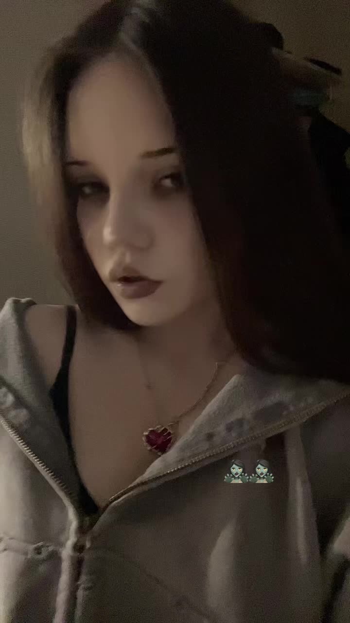 @вдшка 👅