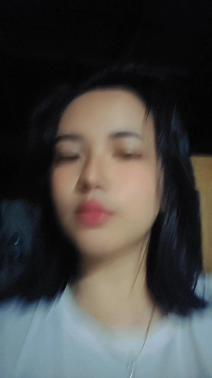 @A L E X I S