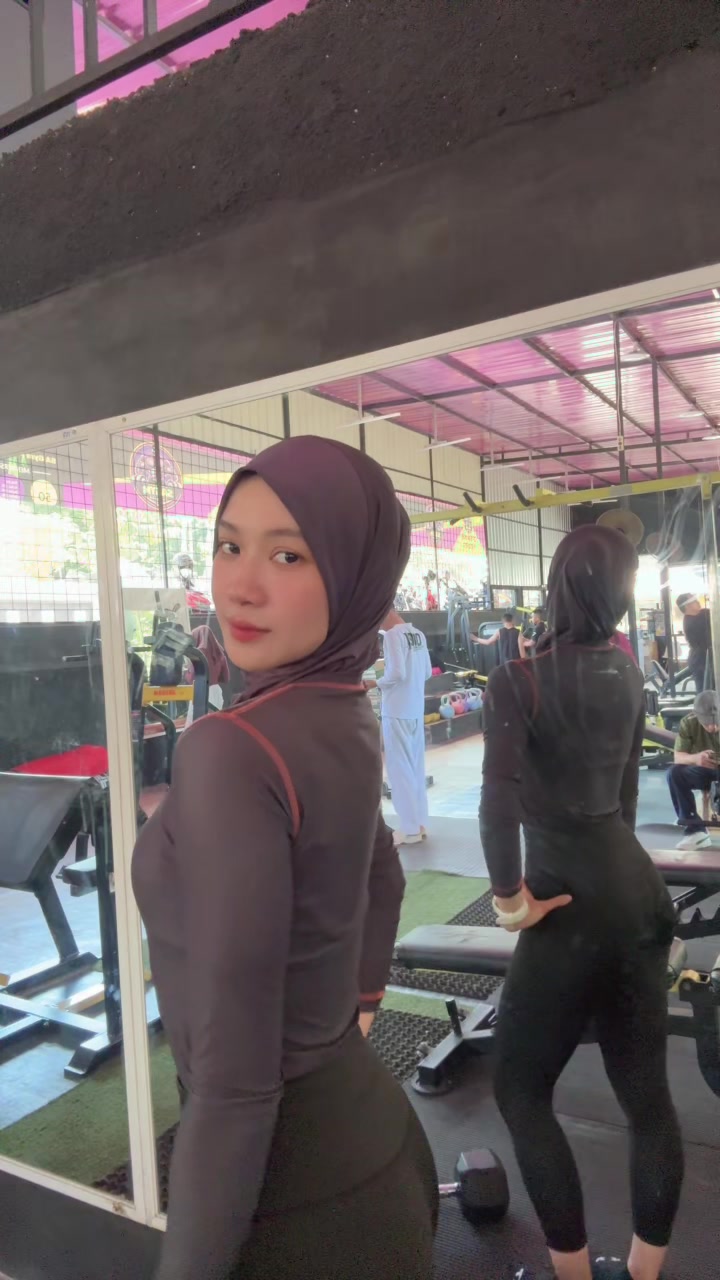 @vhia🪽