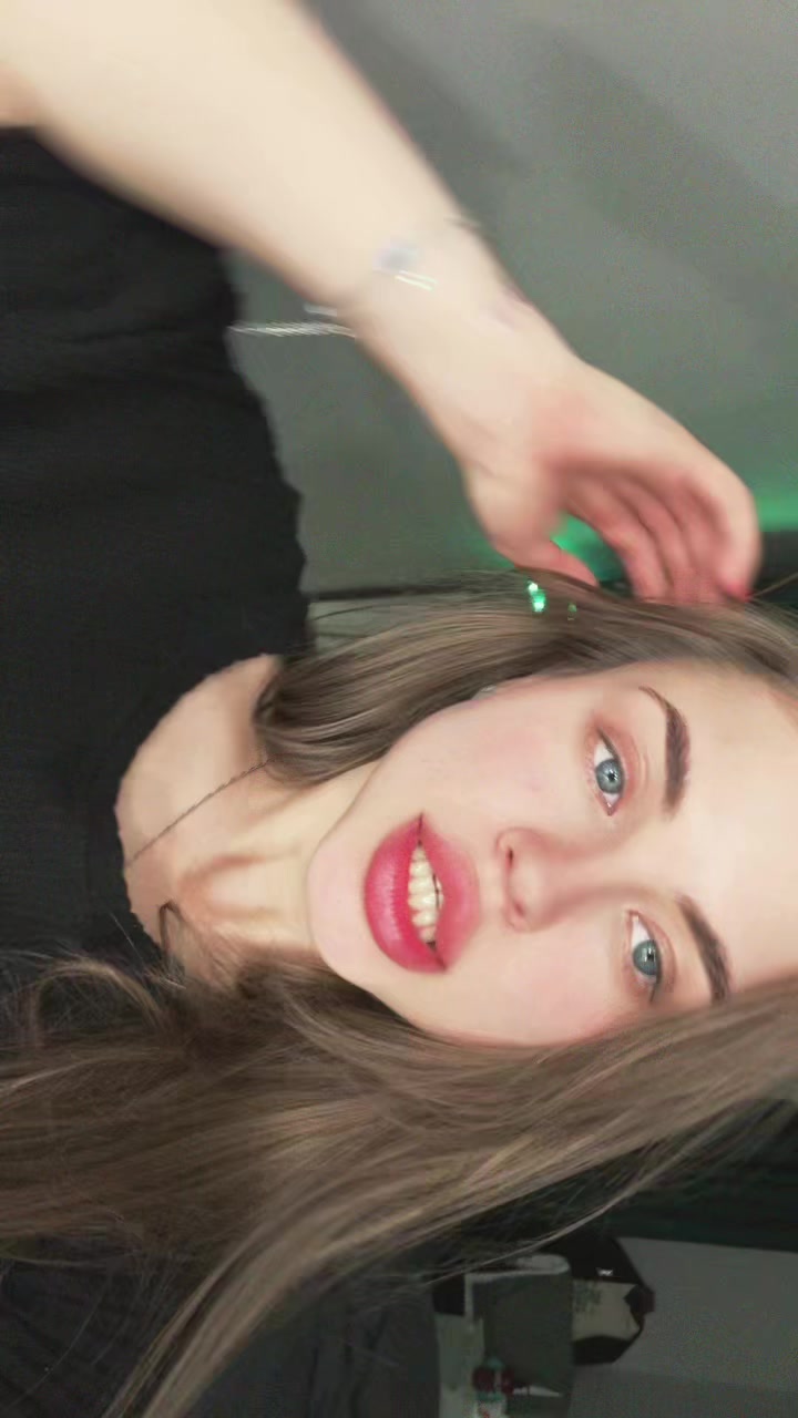 @v.iktoriaaaa