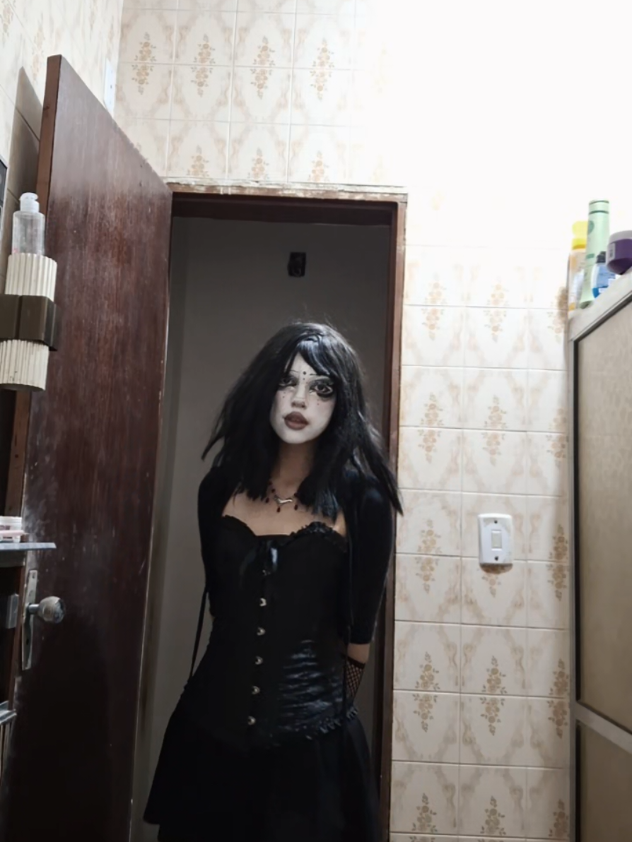 @♱𝑩𝒂𝒓𝒃𝒊𝒆 GOTH ✮⋆˙