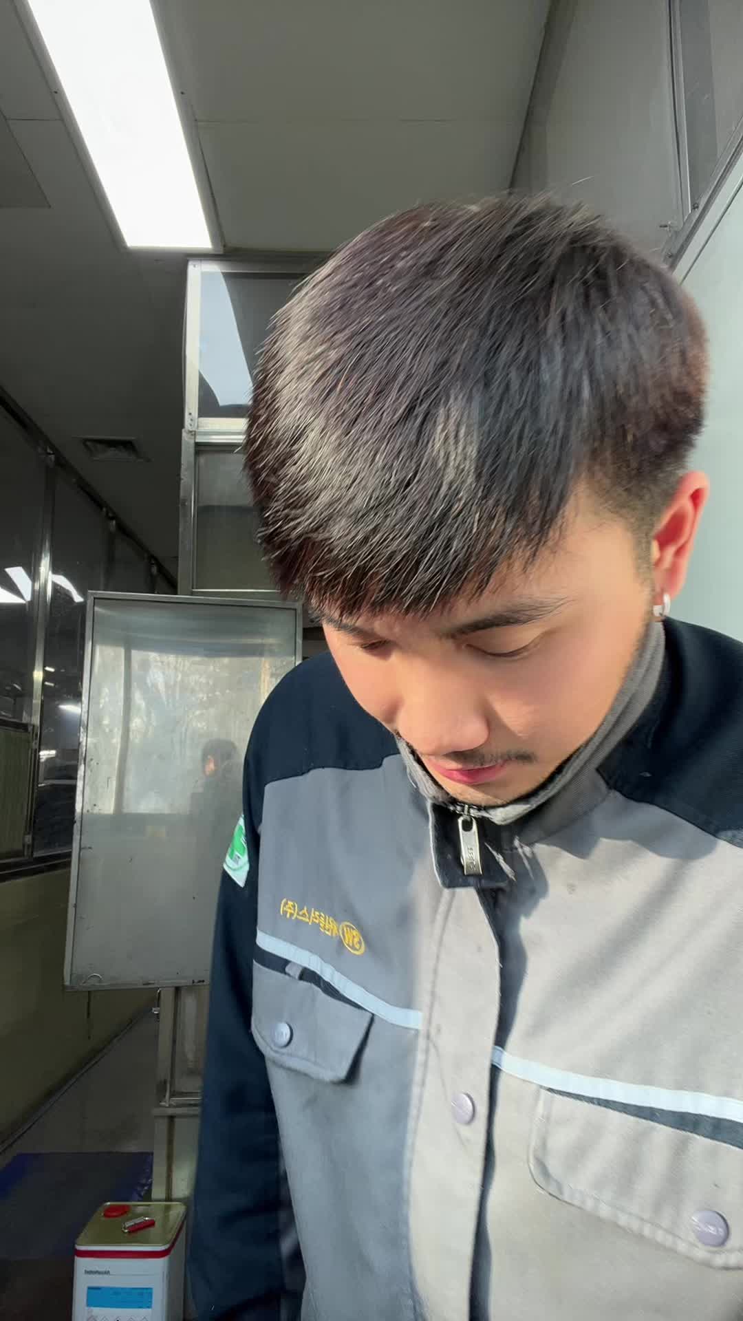 @บัด ดี้.